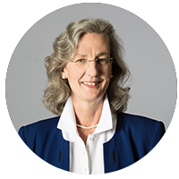 Petra Träg Petra Träg